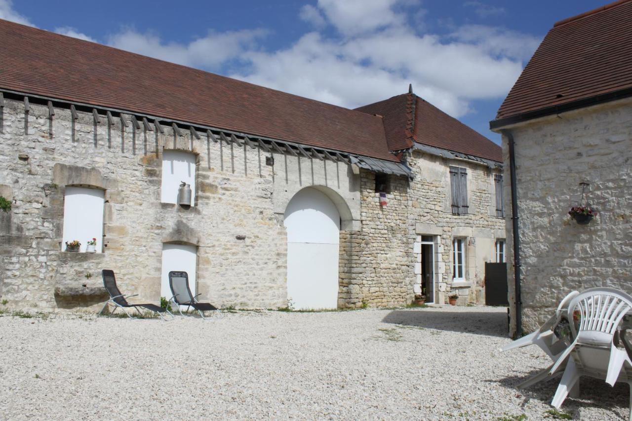Charmante Maison Pierres 1768 Polisy 外观 照片